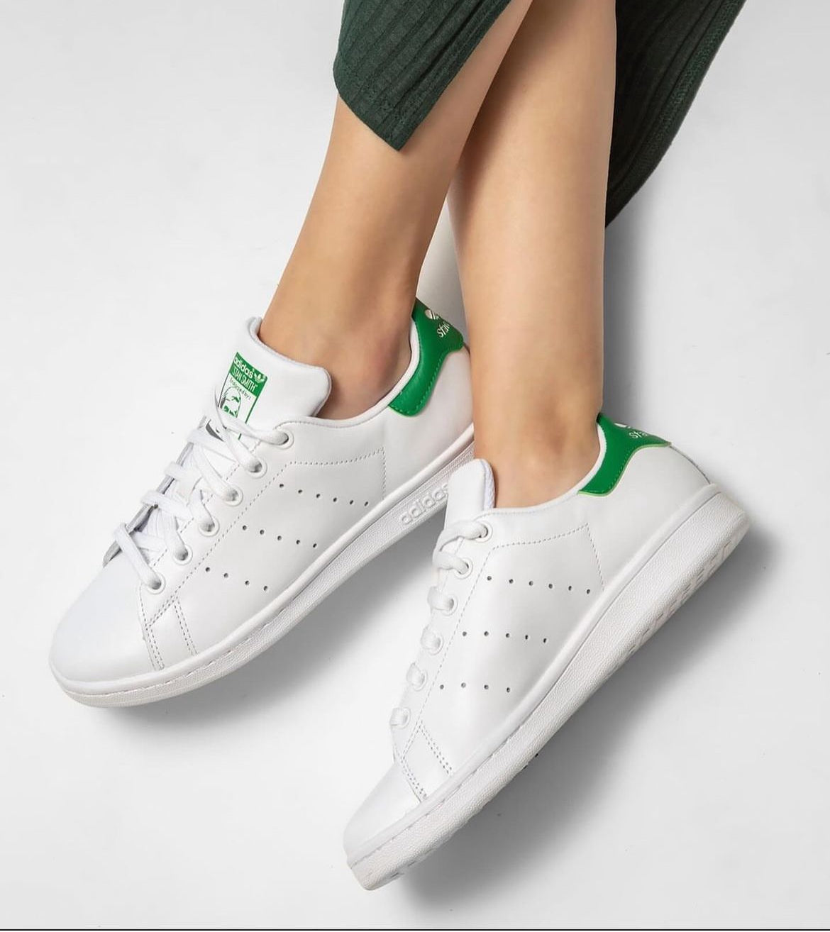 Stan Smith סניקרס / נשים