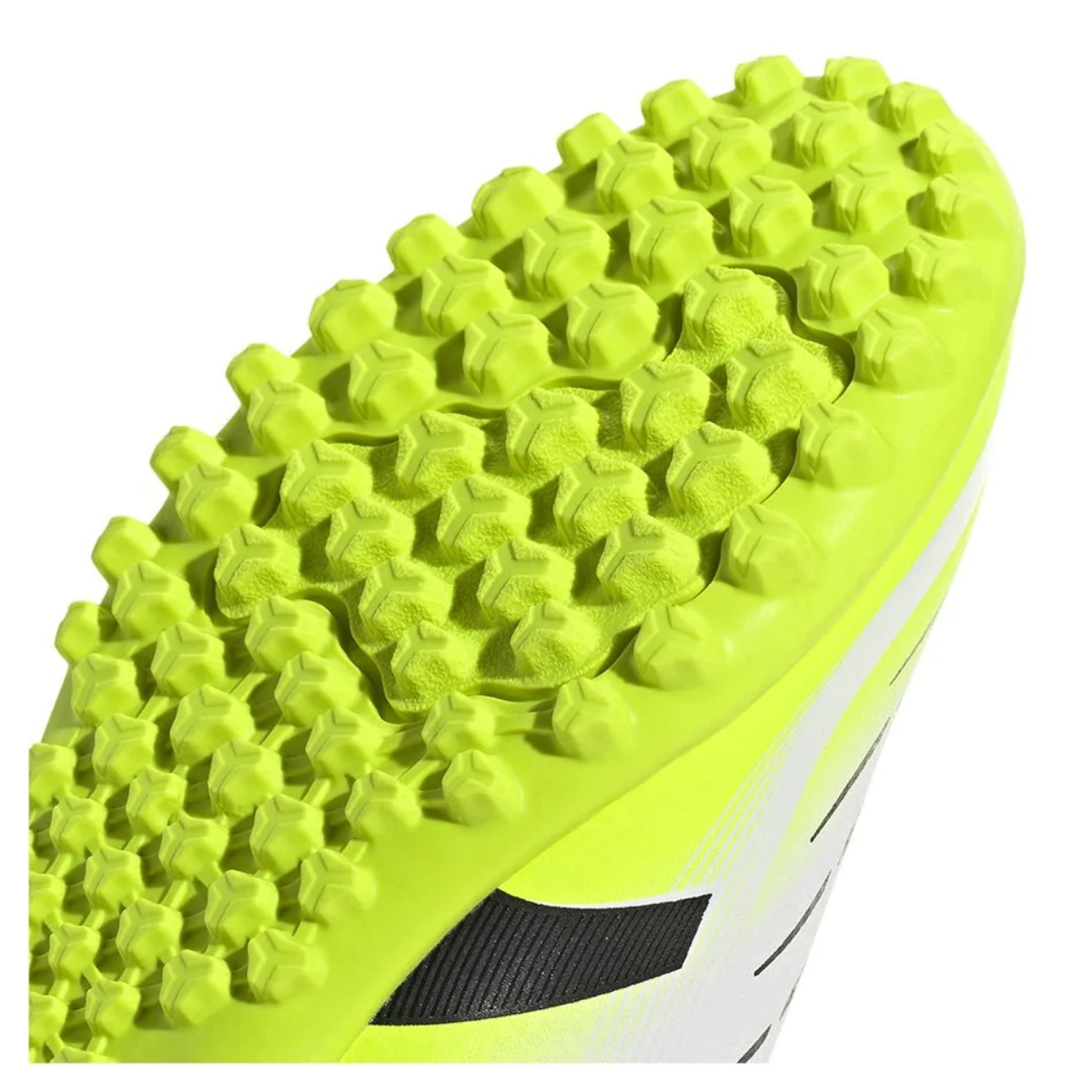 תמונה של נעליים Adidas – ילדים, כדורגל