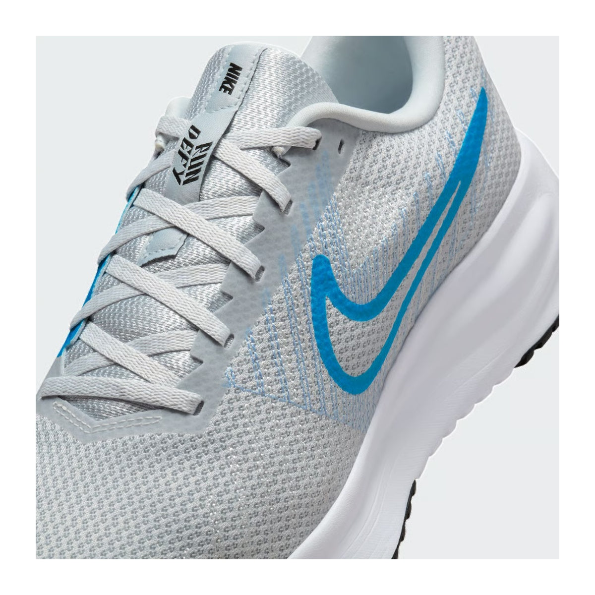 נעלי ספורט NIKE RUN DEFY - לגברים