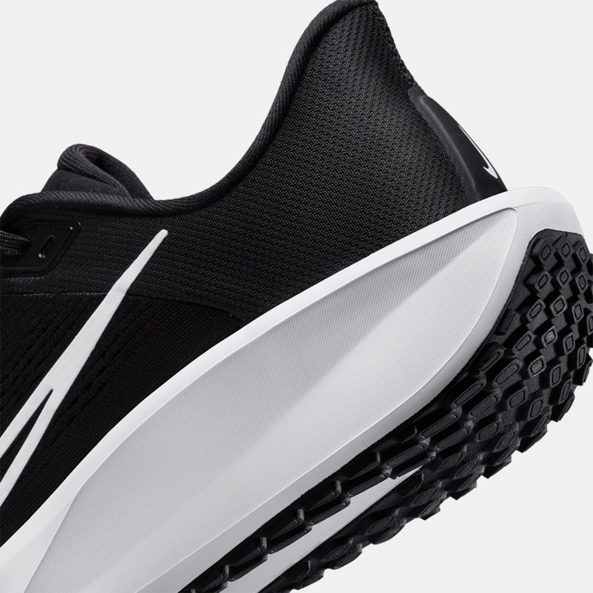 נעלי ספורט  WMNS NIKE QUEST 6 - לנשים