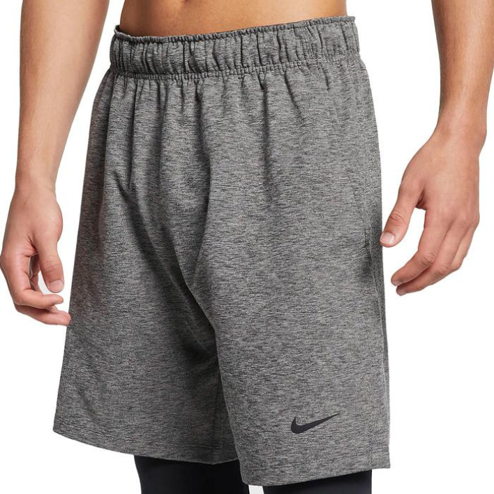 Nike Yoga Shorts - מכנסי יוגה / גברים