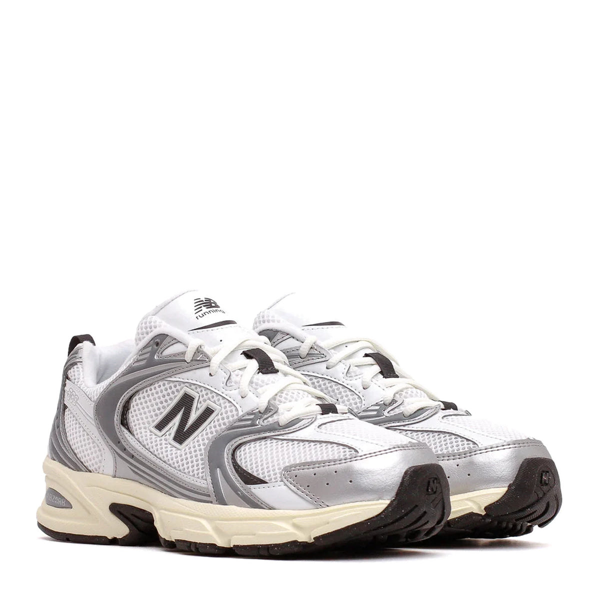 סניקרס  Unisex 530 Silver Metallic - לנשים